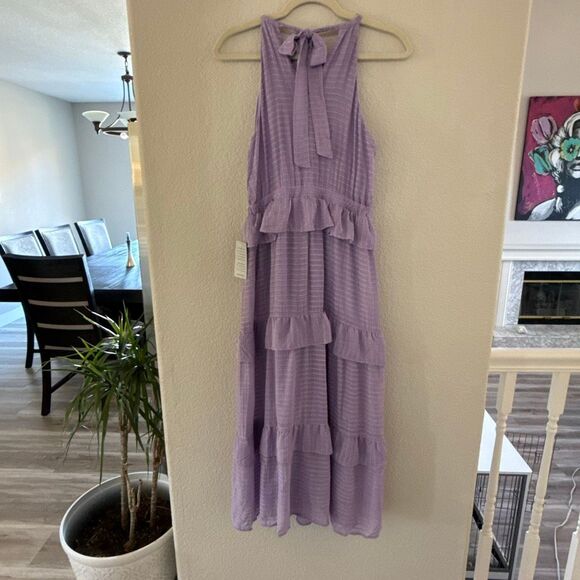 NWT Donna Morgan Lilac halter neck ruffled tiered midi dress. Size 4 - Picture 7 of 13